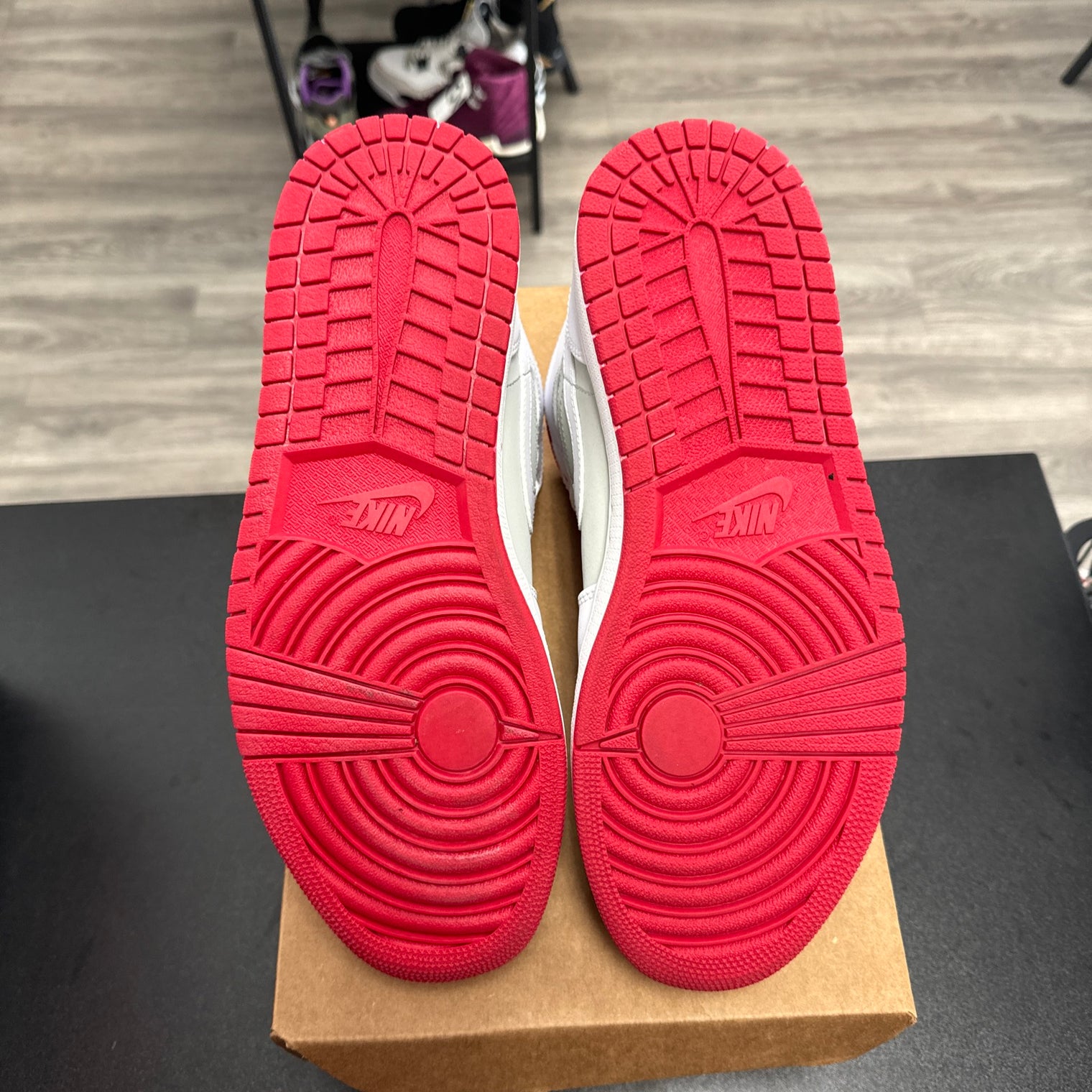 Hare Jordan 1 Mid (USED, no box)