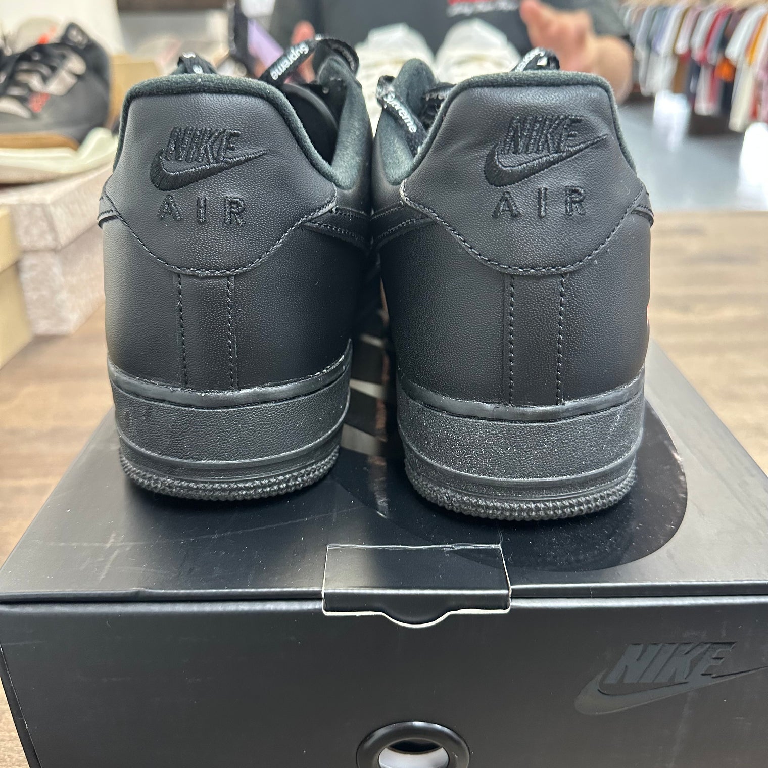 Black Supreme Air Force 1 Low (USED)