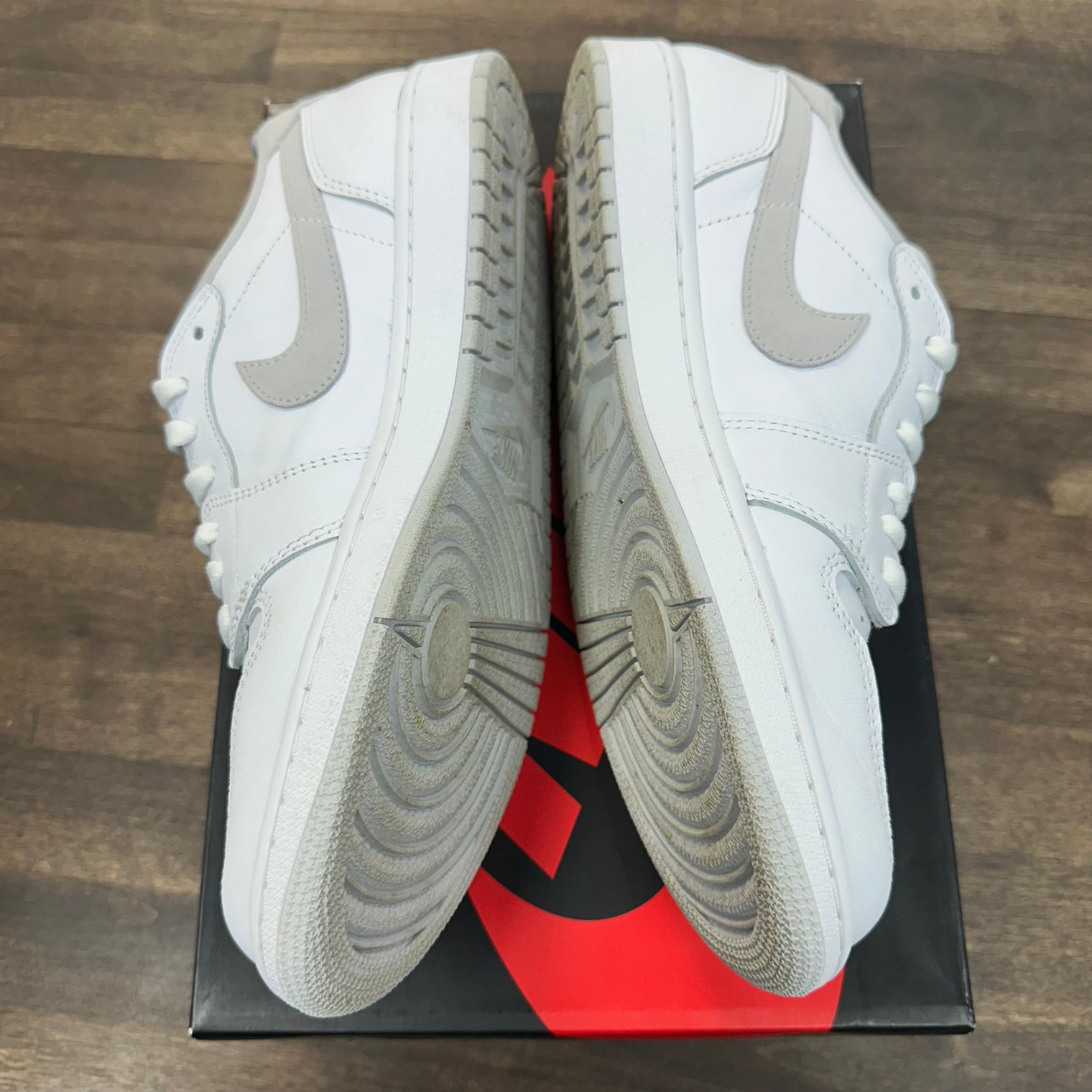 Neutral Grey Jordan 1 Low OG (USED)
