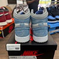 Hyper Royal Jordan 1 High (GS) (USED)