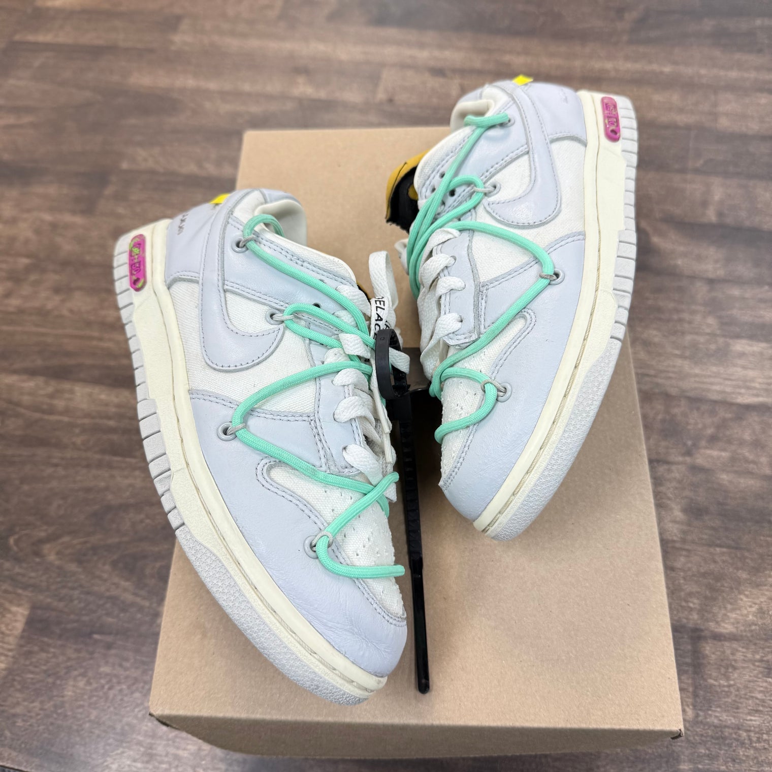 Lot 04 of 50 Off-White Dunk Low (USED,No Box)