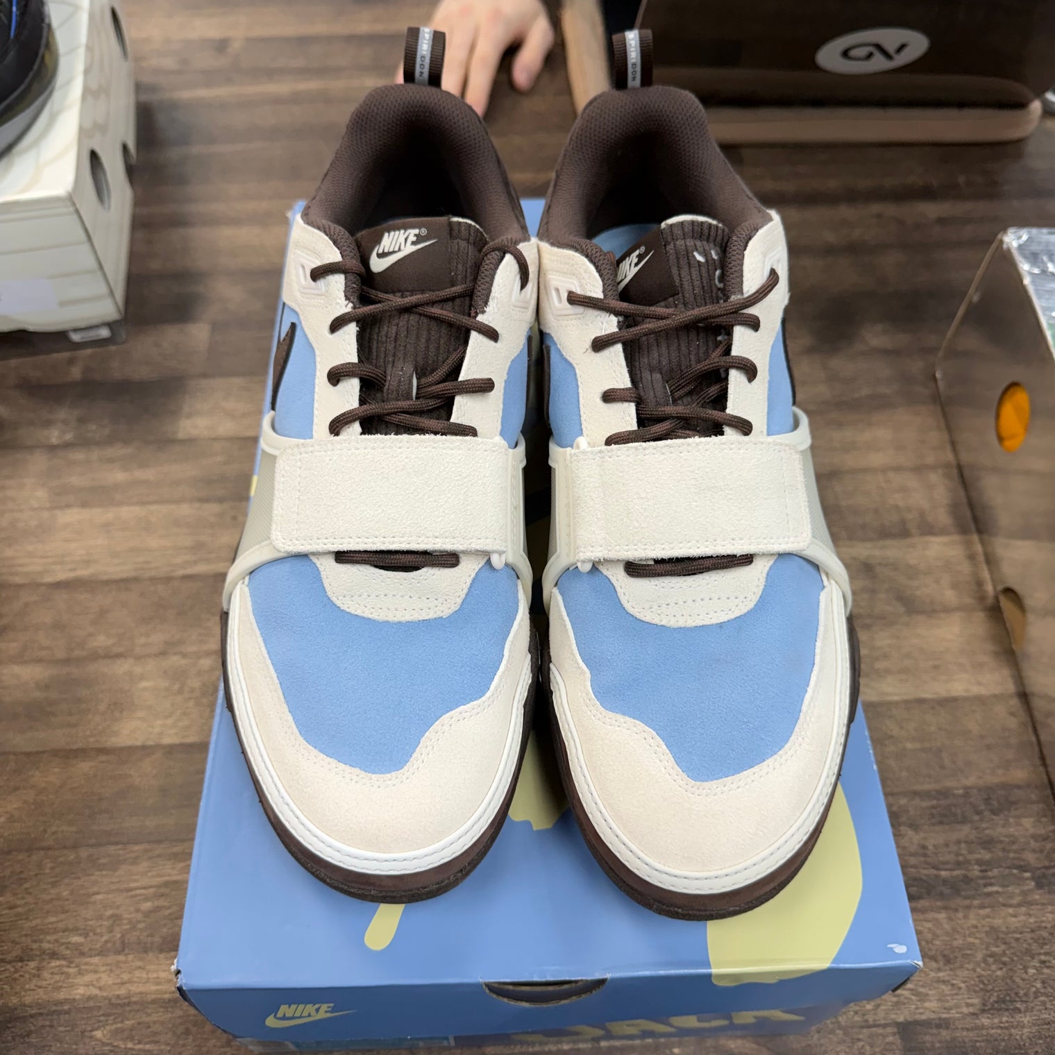 Travis Scott Leche Blue Zoom Field Jaxx (USED)
