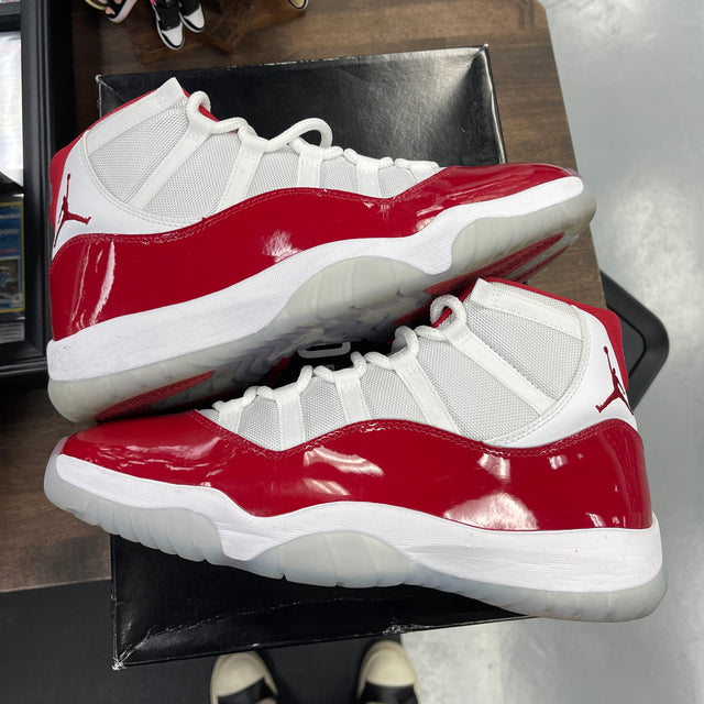 Cherry Jordan 11 (USED)
