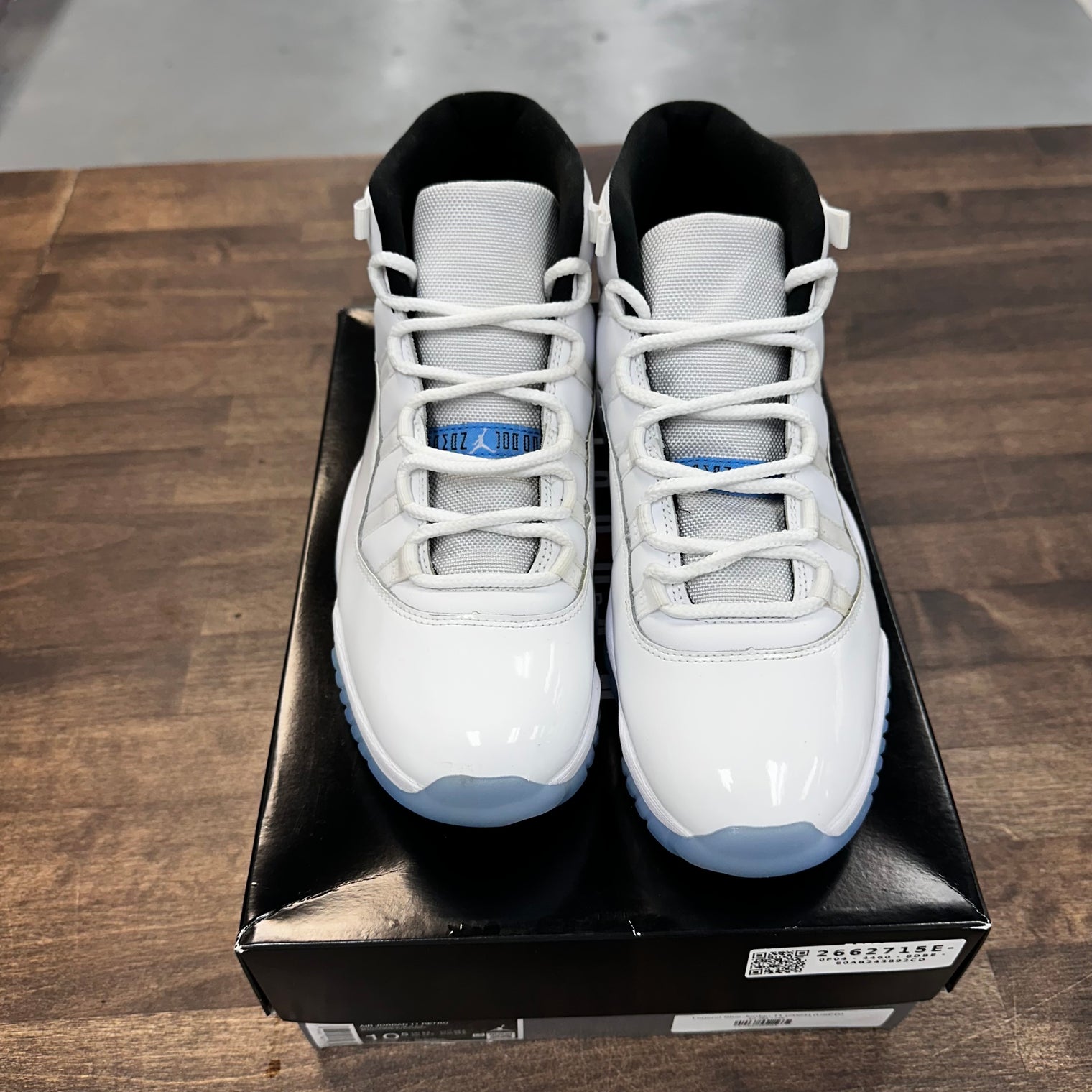 Legend Blue Jordan 11 (2024) (USED)