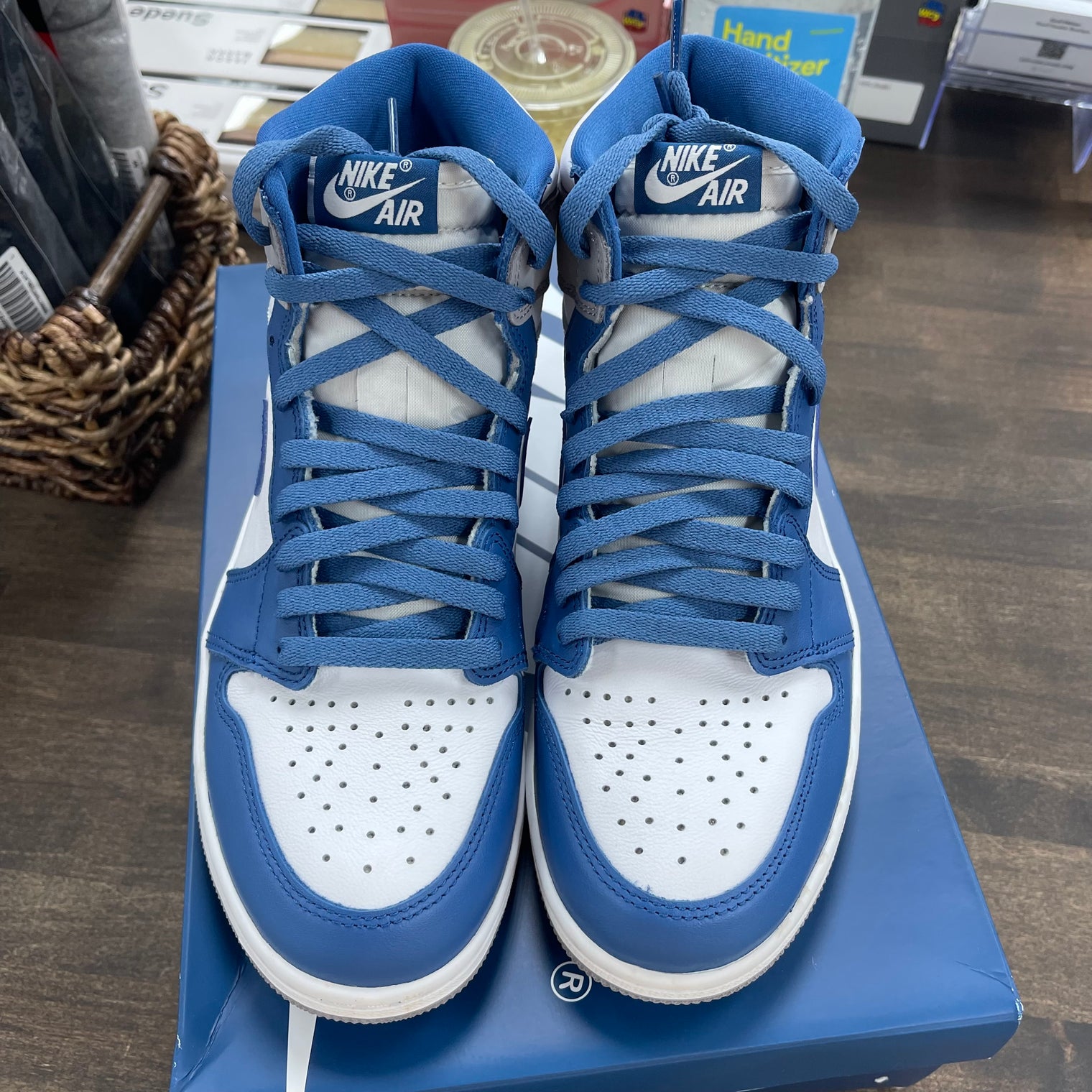 True Blue Jordan 1 High (USED)