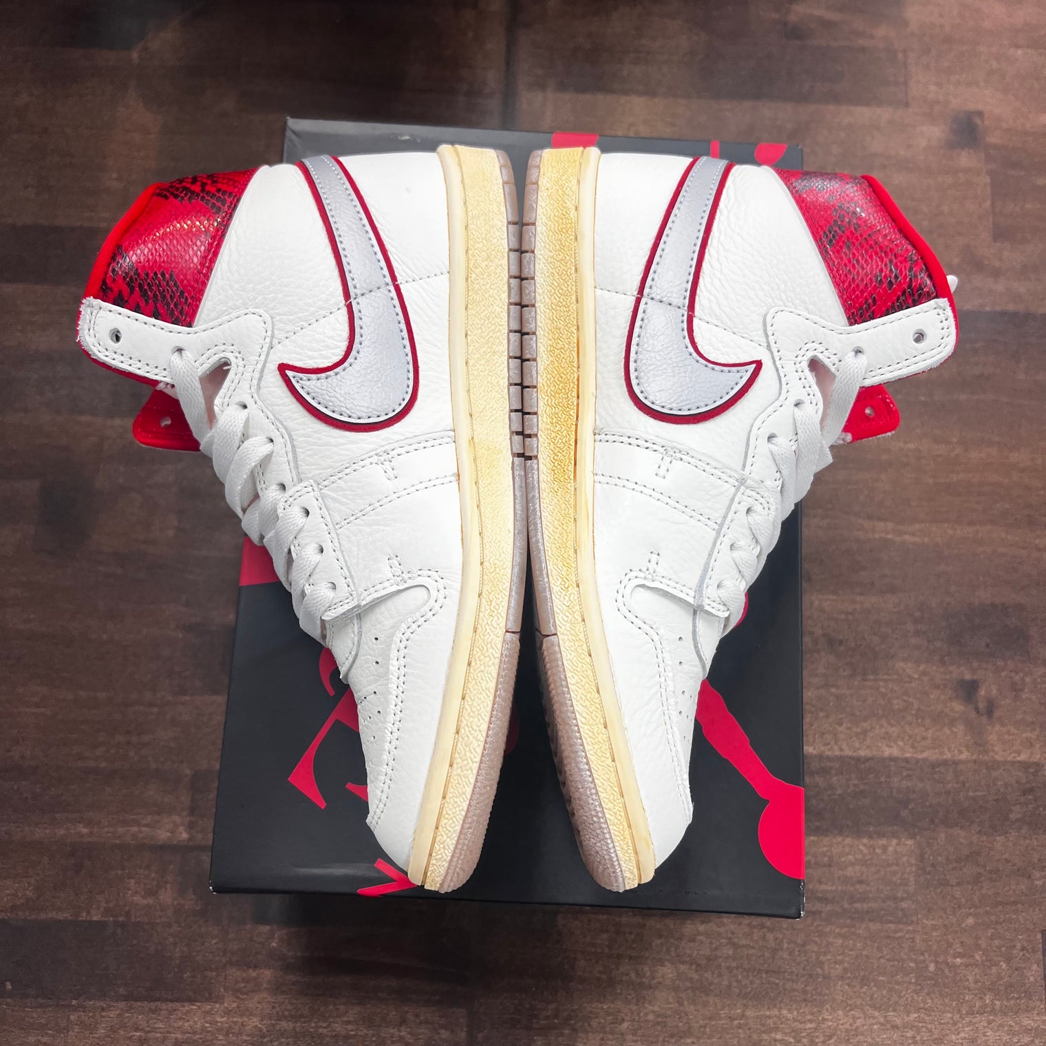 Awake Air Ship PE SP (Lightly Worn)