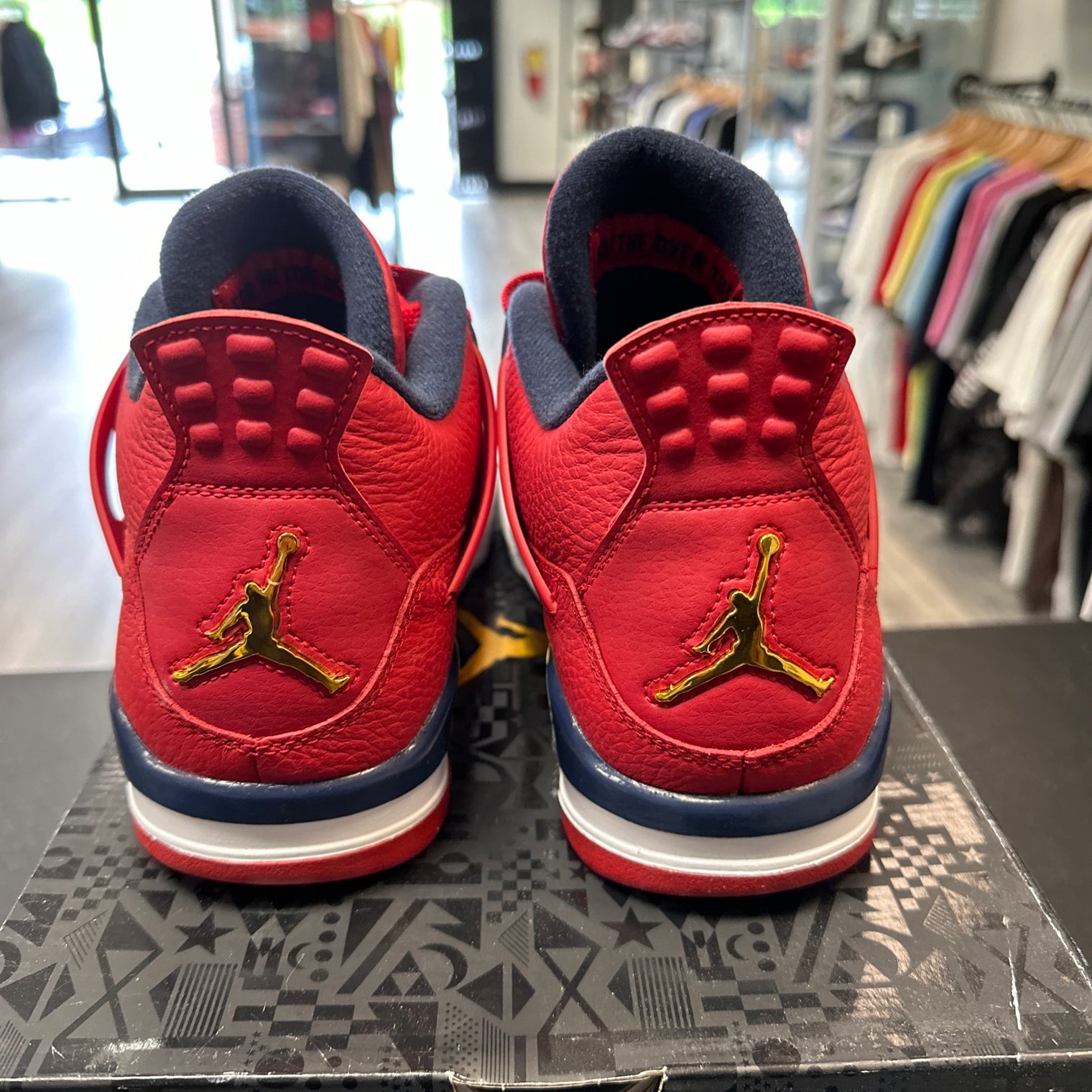 Fiba Jordan 4 (USED)
