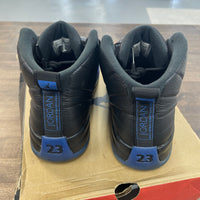 Hyper Royal Jordan 12 (USED)