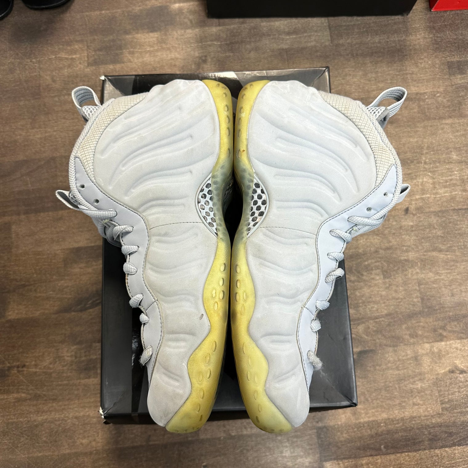 Wolf Grey Suede Nike Air Foamposite One (USED)
