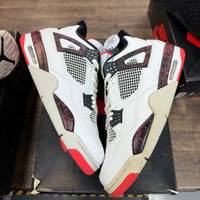 Flight Nostalgia Jordan 4 (USED)