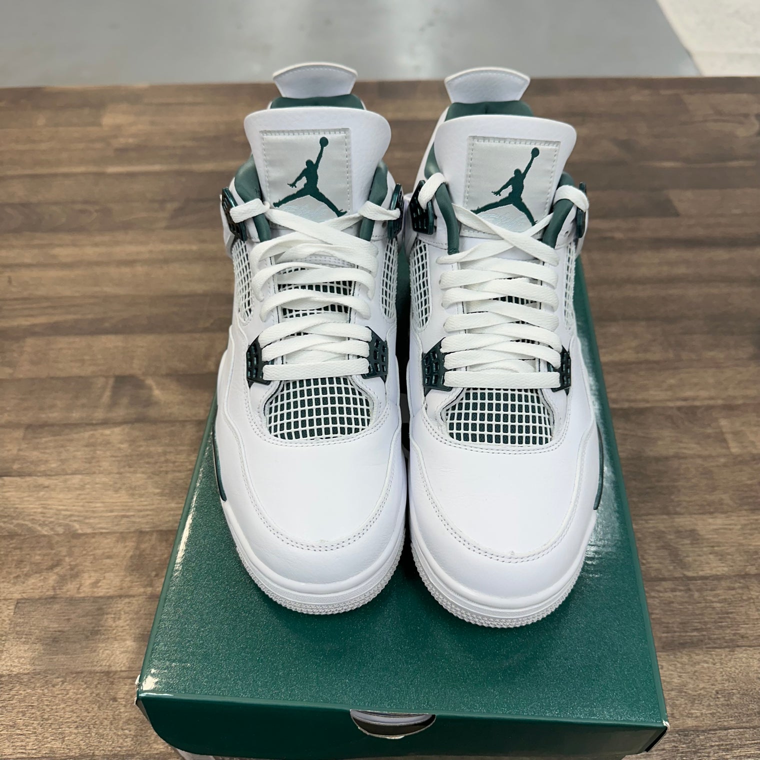 Oxidized Green Jordan 4 (Lightly Worn)
