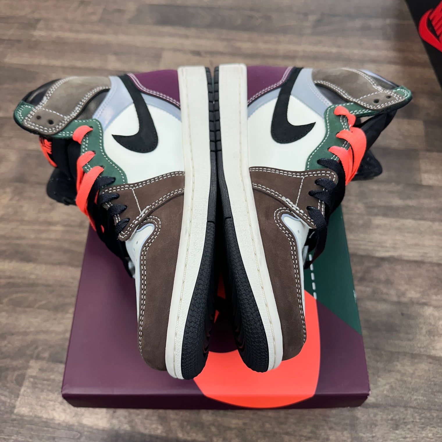 Hand Craft Jordan 1 High (USED)
