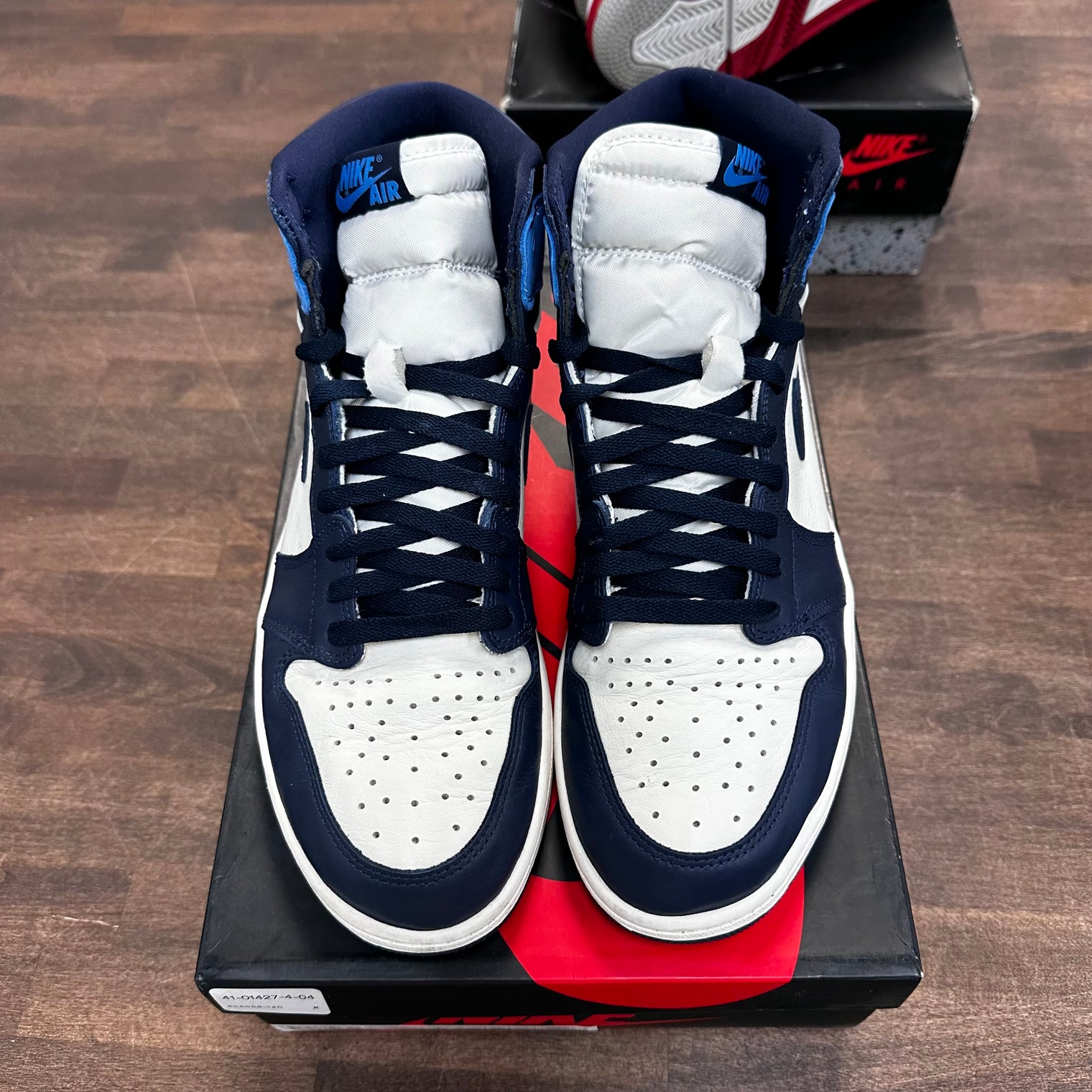 Obsidian Jordan 1 High (USED)