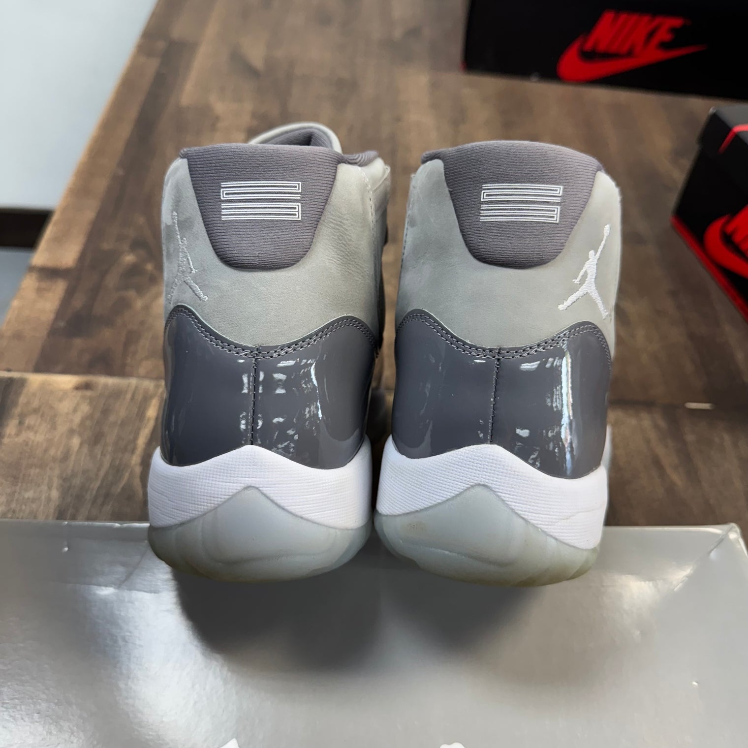 Cool Grey Jordan 11 (USED)