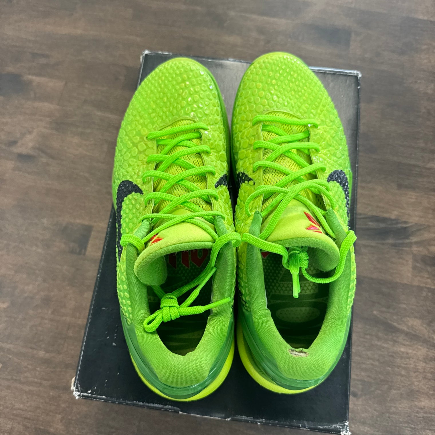 Grinch Kobe 6 (USED)