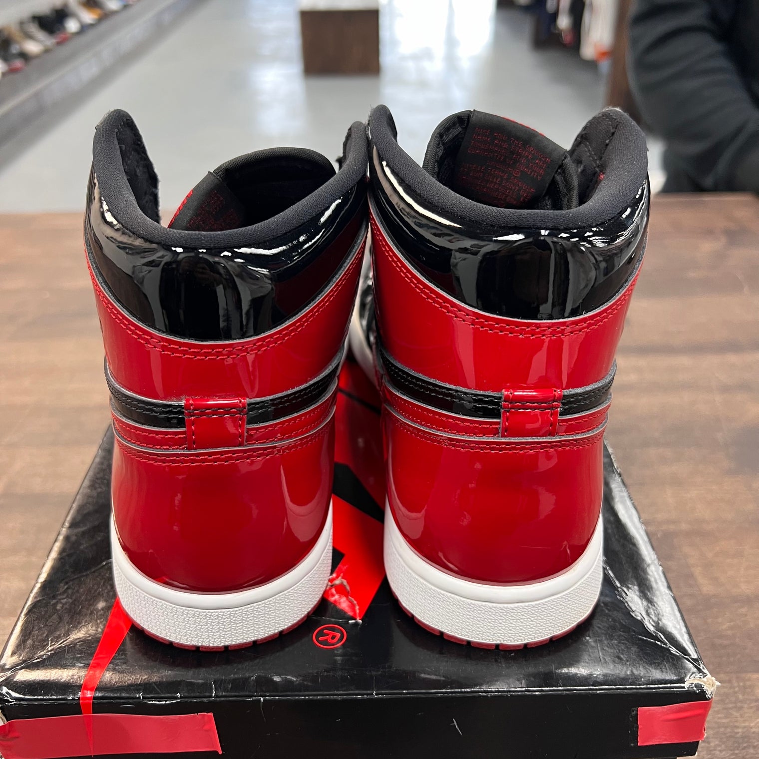 Patent Bred Jordan 1 High (USED)