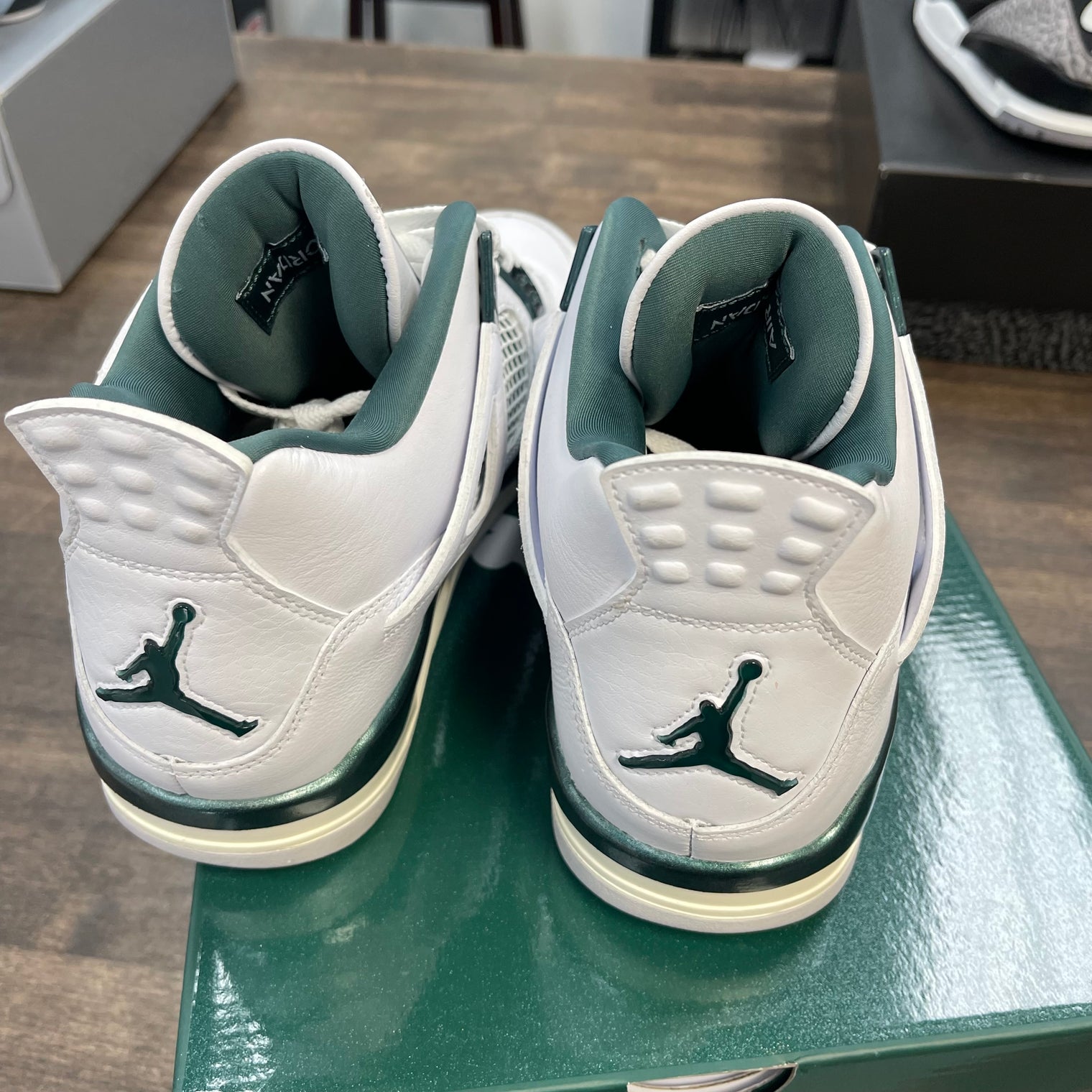 Oxidized Jordan 4 (USED)
