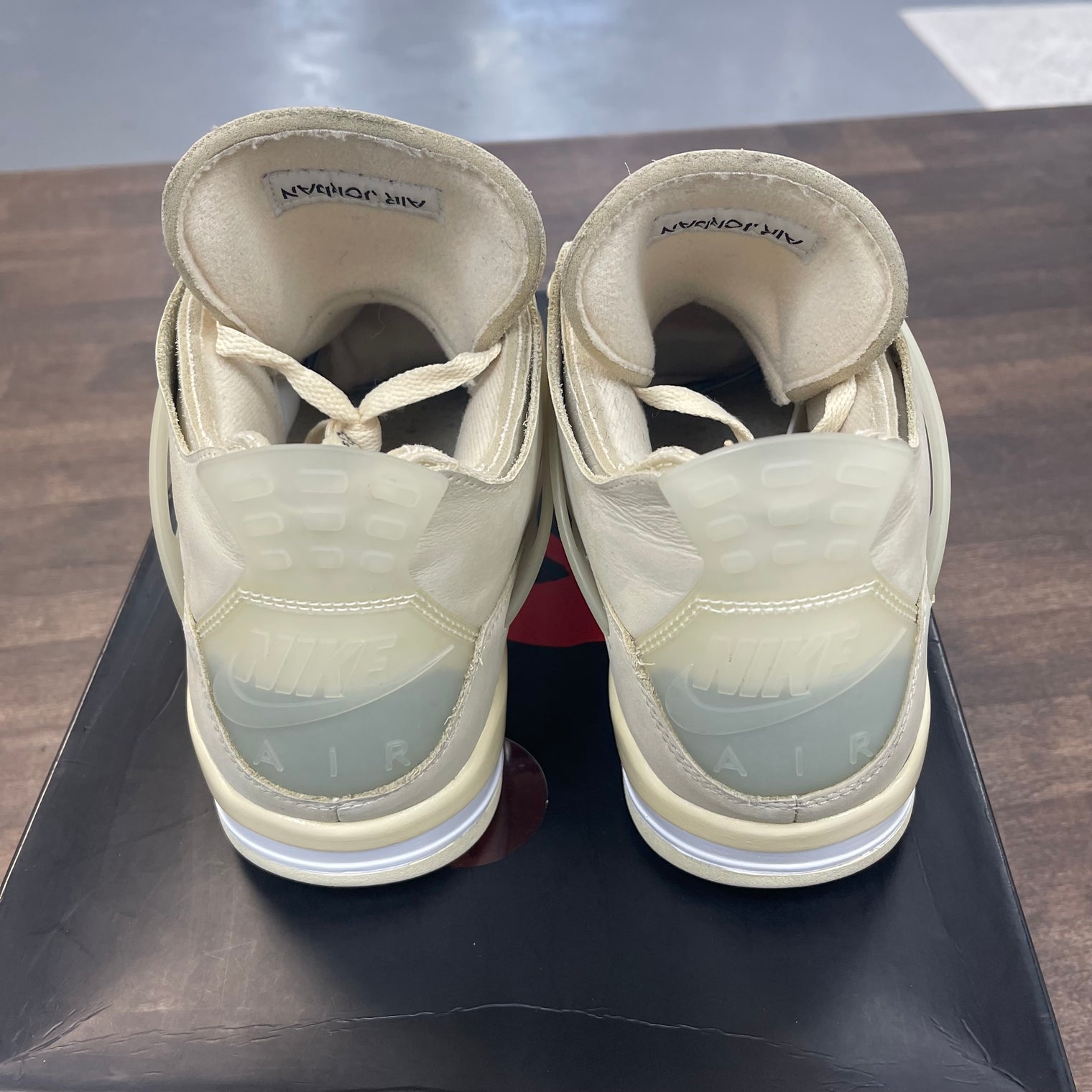 (W) Off-White Jordan 4 Sail (USED)