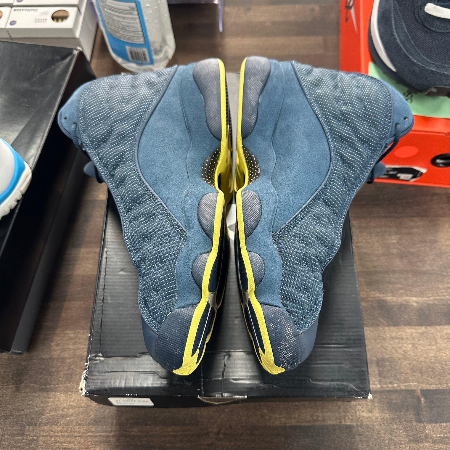 Squadron Blue Jordan 13 Retro (USED)