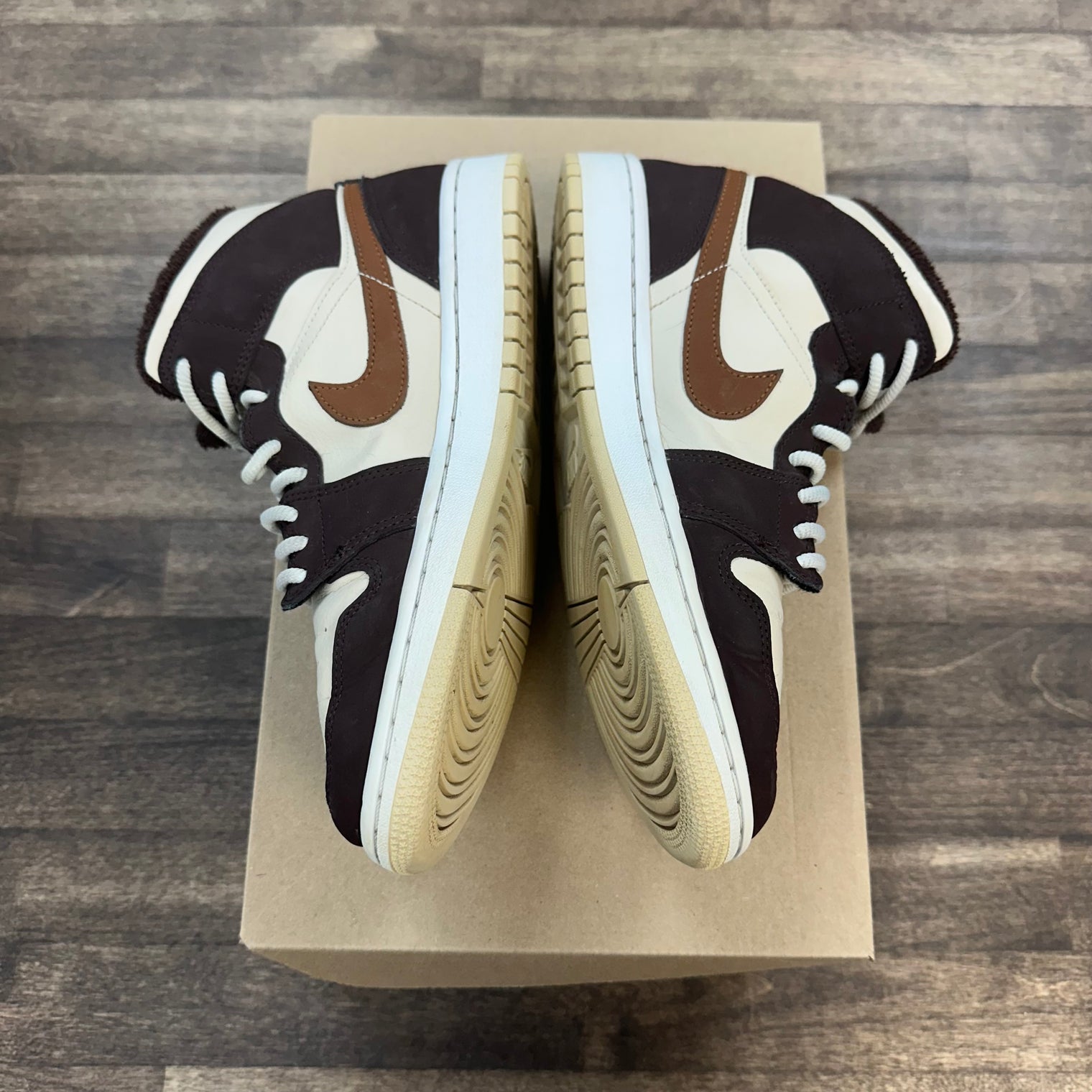 Brown Basalt Oatmeal Jordan 1 Mid SE (W) (USED, No Box)