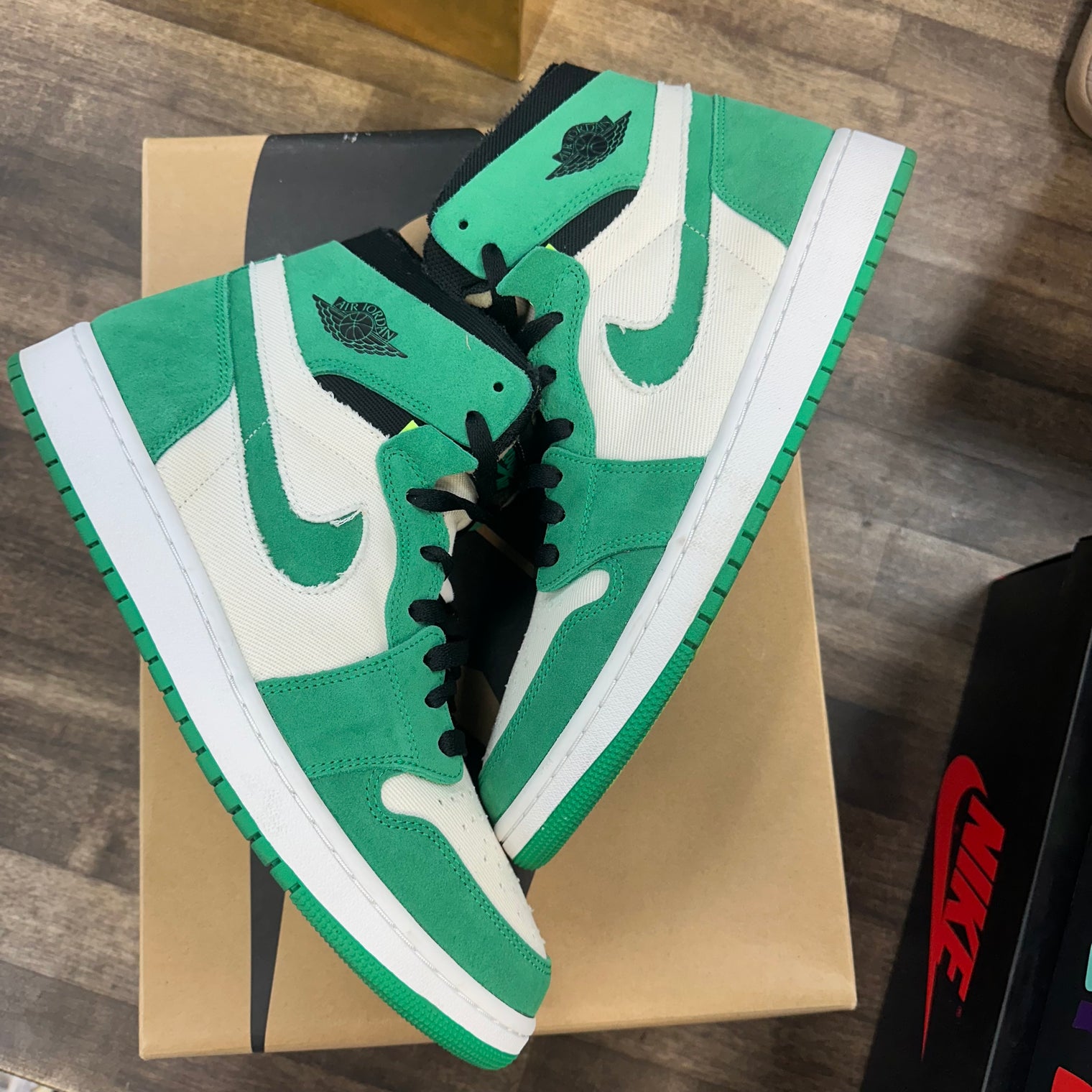 Stadium Green Jordan 1 High Zoom Air CMFT (USED)