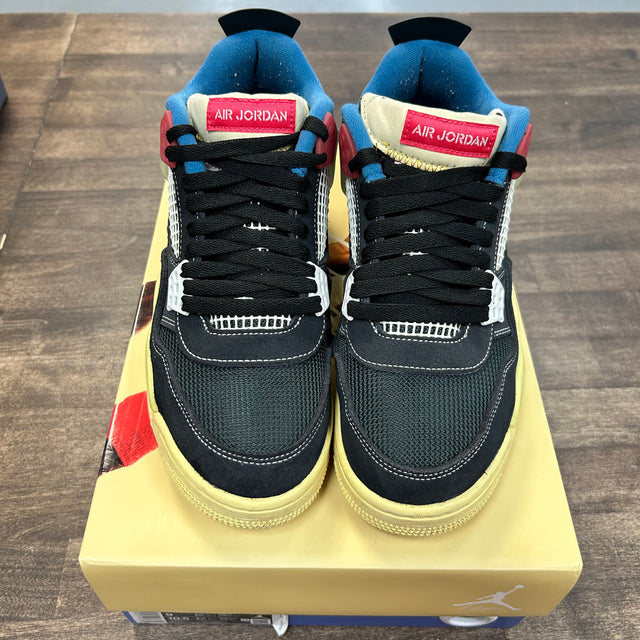 Union LA Off Noir Jordan 4 (USED)