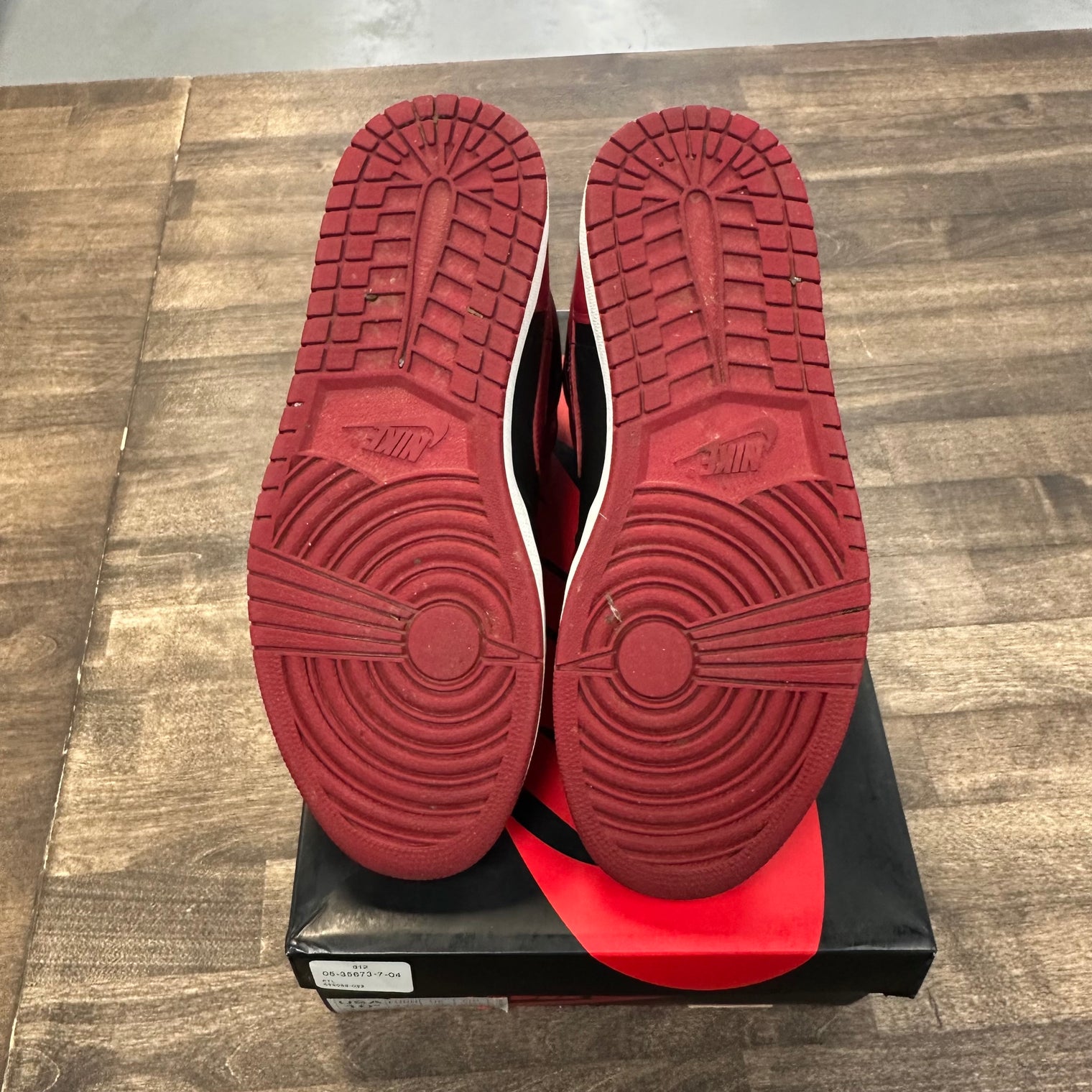 Bred Jordan 1 High 2013 (USED)