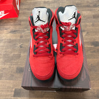 Raging Bull Jordan 5 Retro (USED)