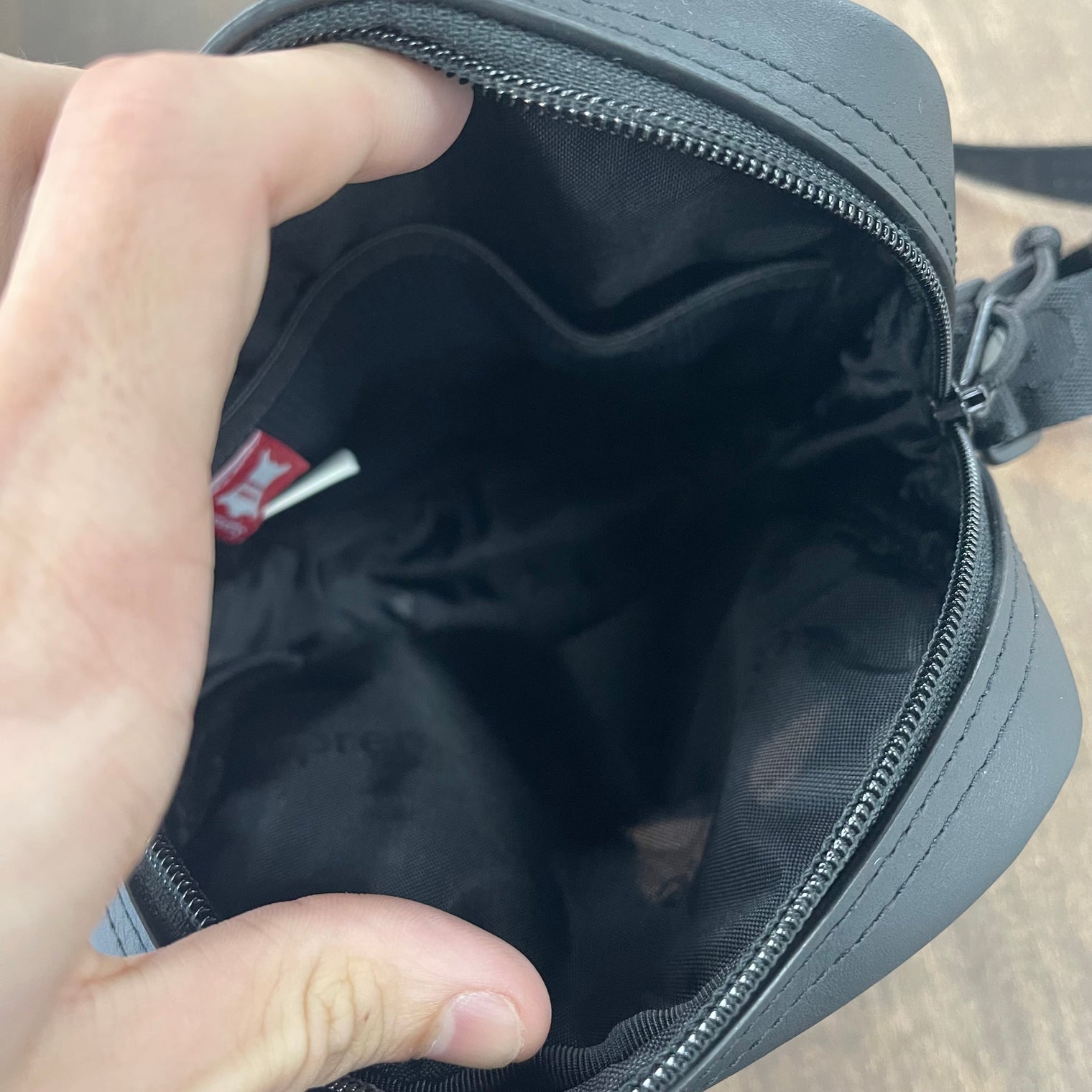 Supreme Leather Shoulder Bag Black (USED)