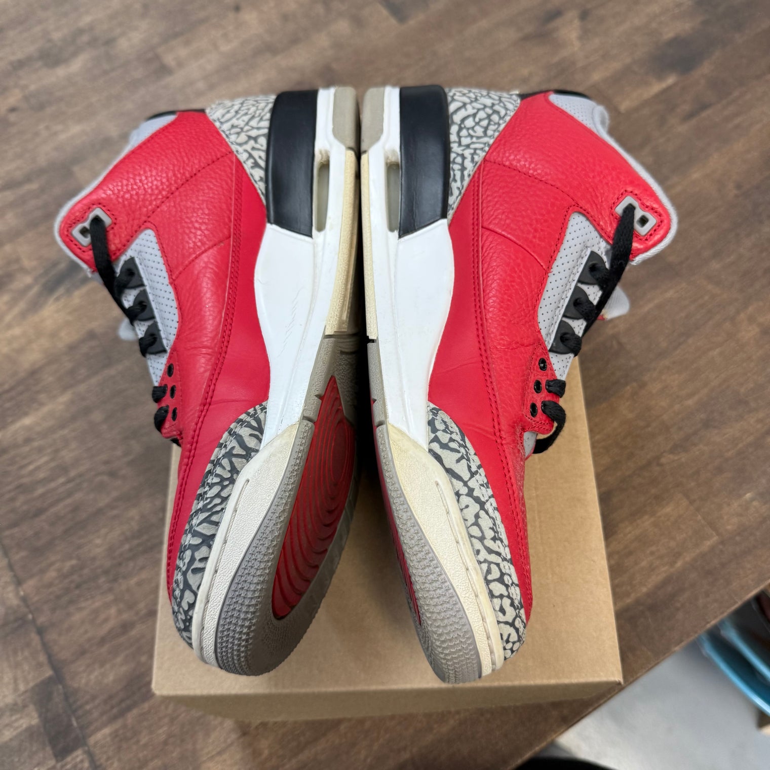 Unite Red Jordan 3 (USED, No Box)
