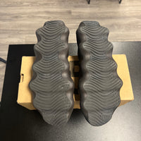 Utility Black 450 (USED)