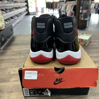 Bred Jordan 11 2019 (USED)