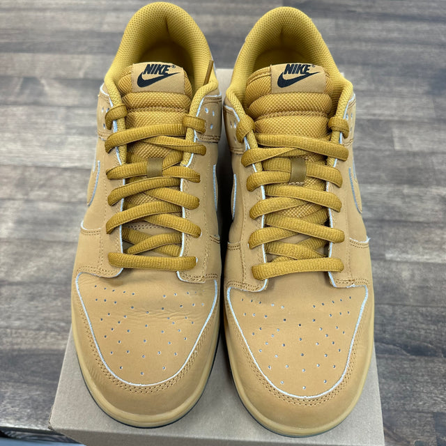Wheat Dunk Low (USED, No Box)