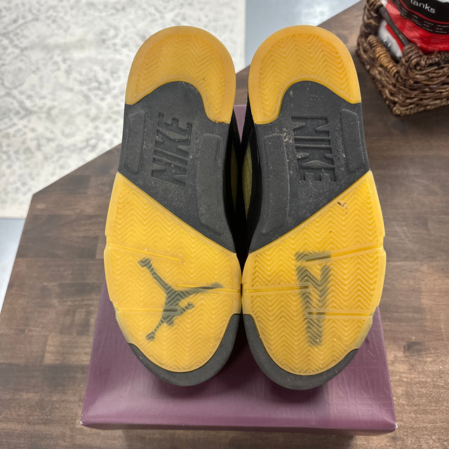 Dusk A Ma Maniere Jordan 5 (USED)