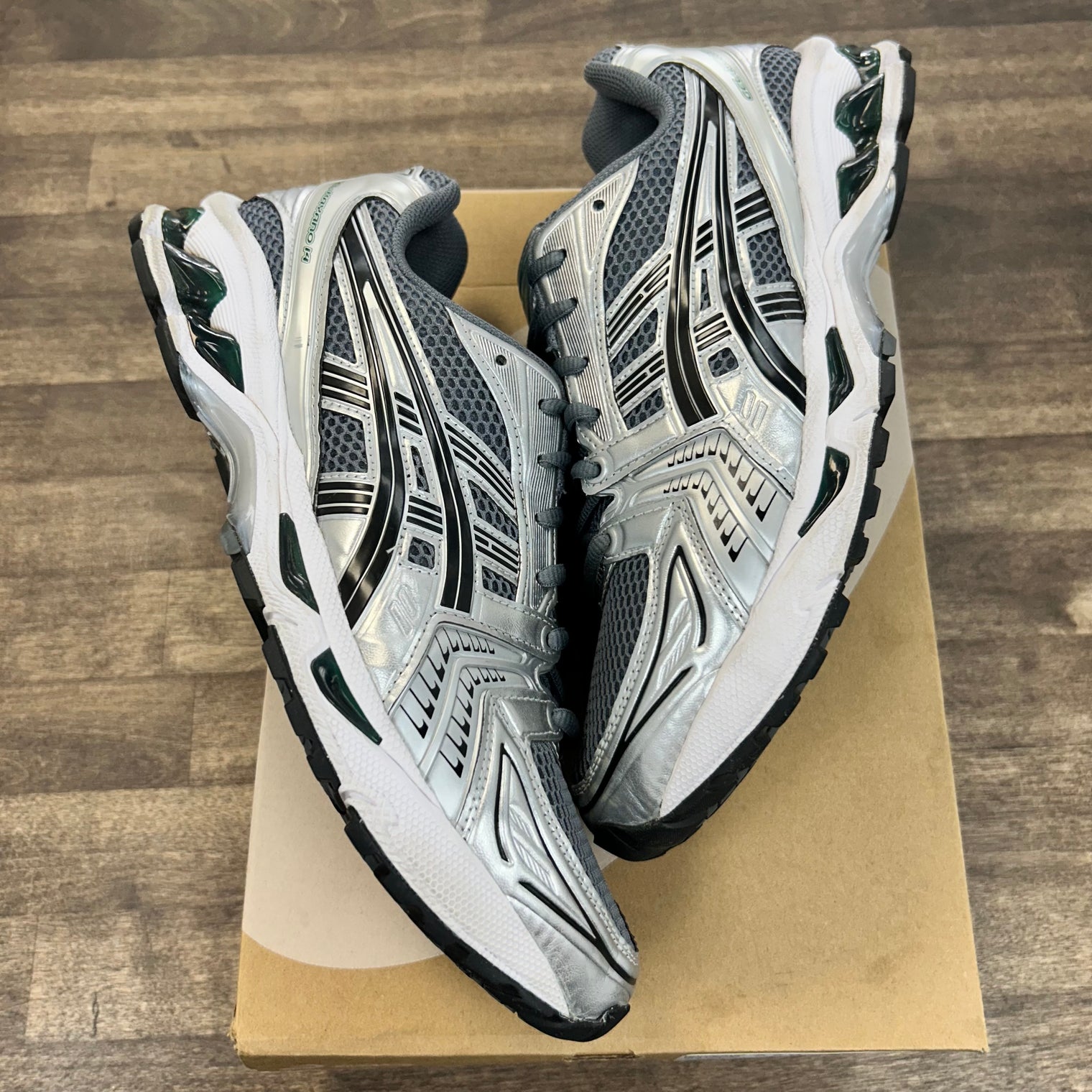 Metropolis Jasper Green ASICS Gel-Kayano 14 (USED)