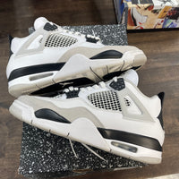 Military Black Jordan 4 (USED)