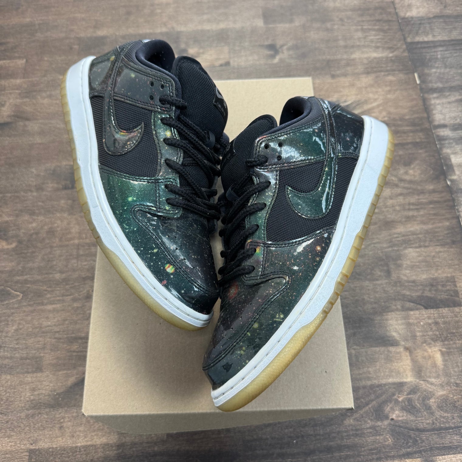 Galaxy SB Dunk Low 2017 (USED, Separation, No Box)