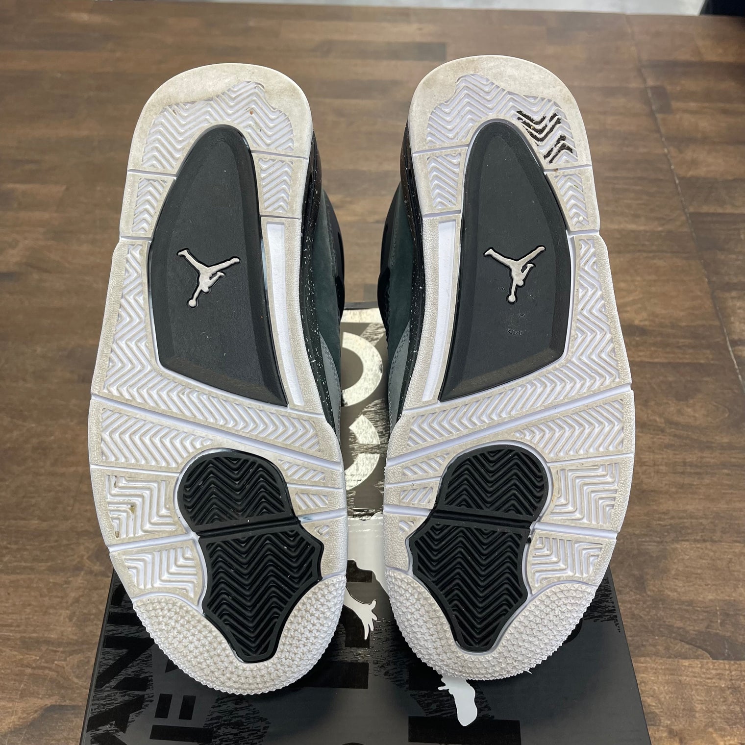 Fear Jordan 4 (2024) (USED)