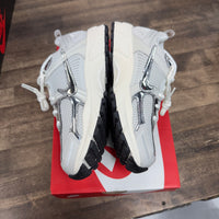 Nike Zoom Vomero 5 Photon Dust Chrome (GS) (Lightly Worn)