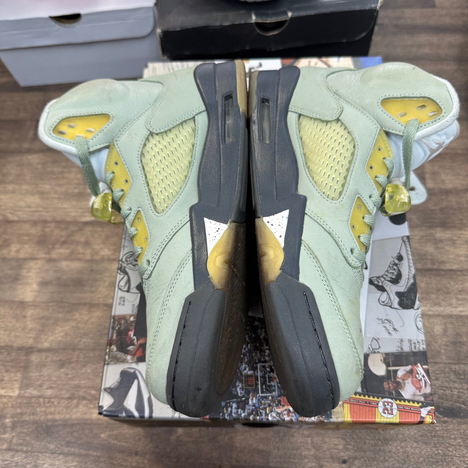 Jade Horizon Jordan 5 Retro (USED)