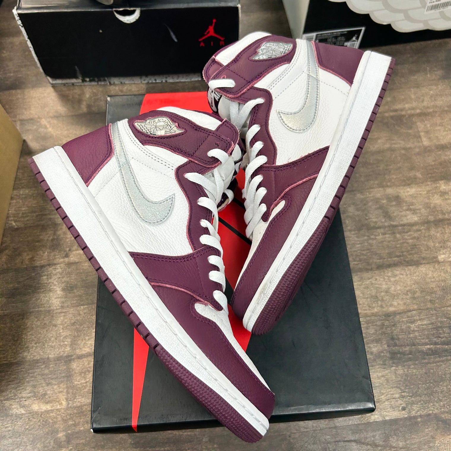 Bordeaux Jordan 1 High OG (USED)