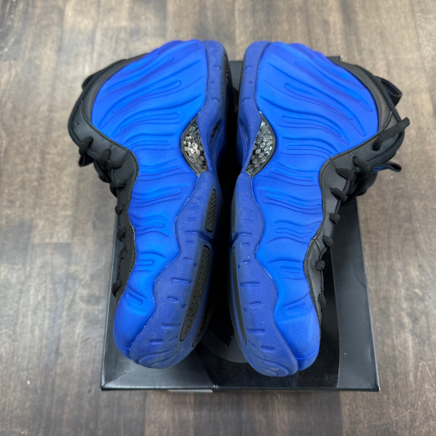 Hyper Cobalt Nike Foamposite (USED,Replacement Box)