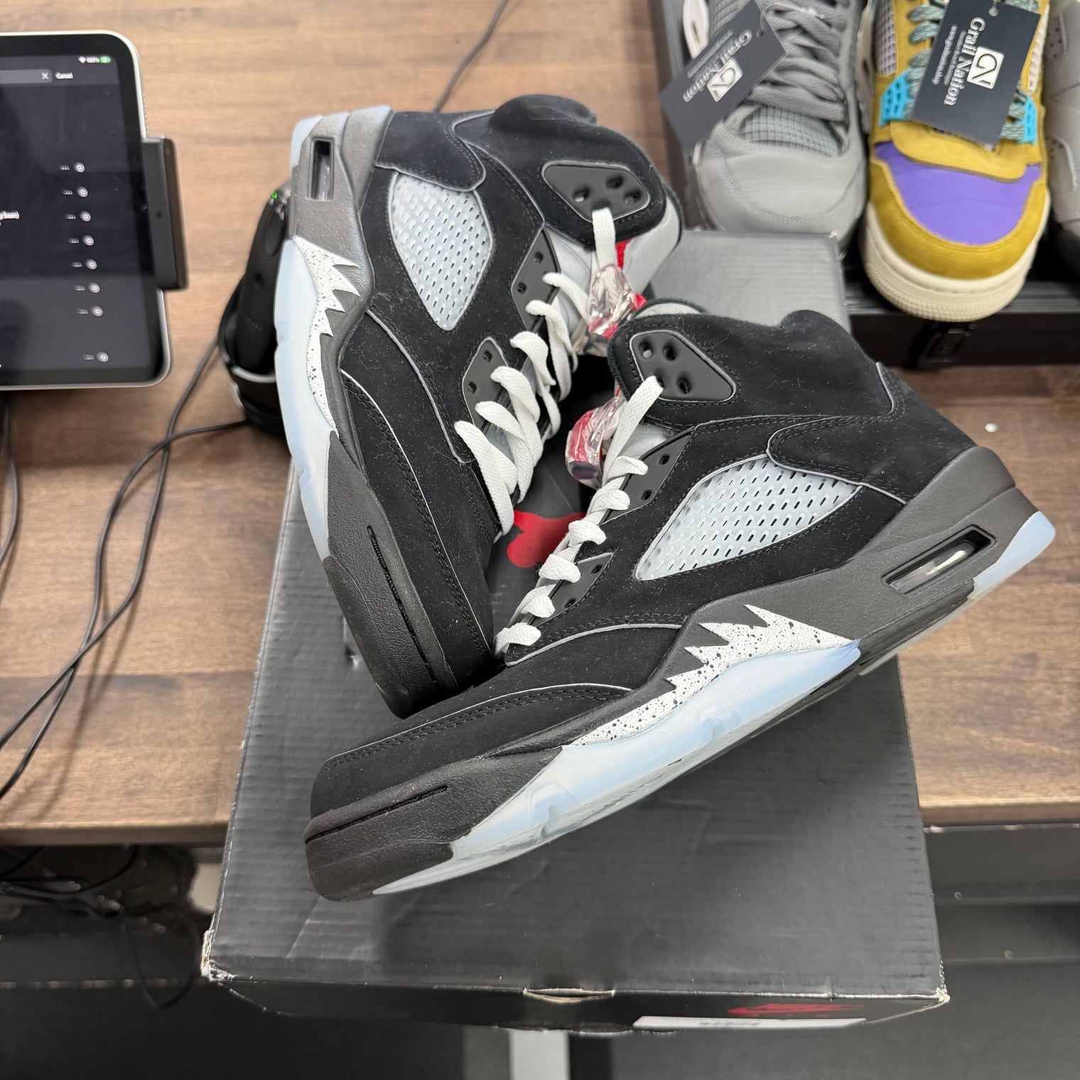 Black Metallic Jordan 5 (2025) (USED)
