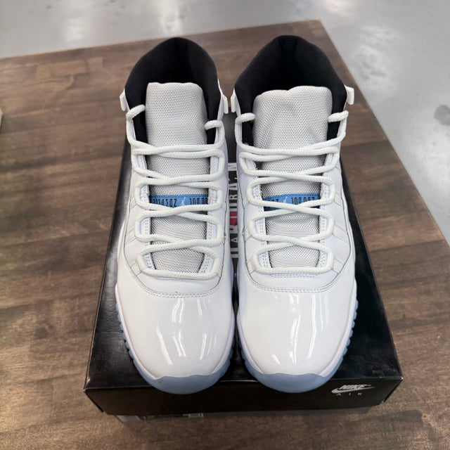 Legend Blue Jordan 11 2024 (USED)