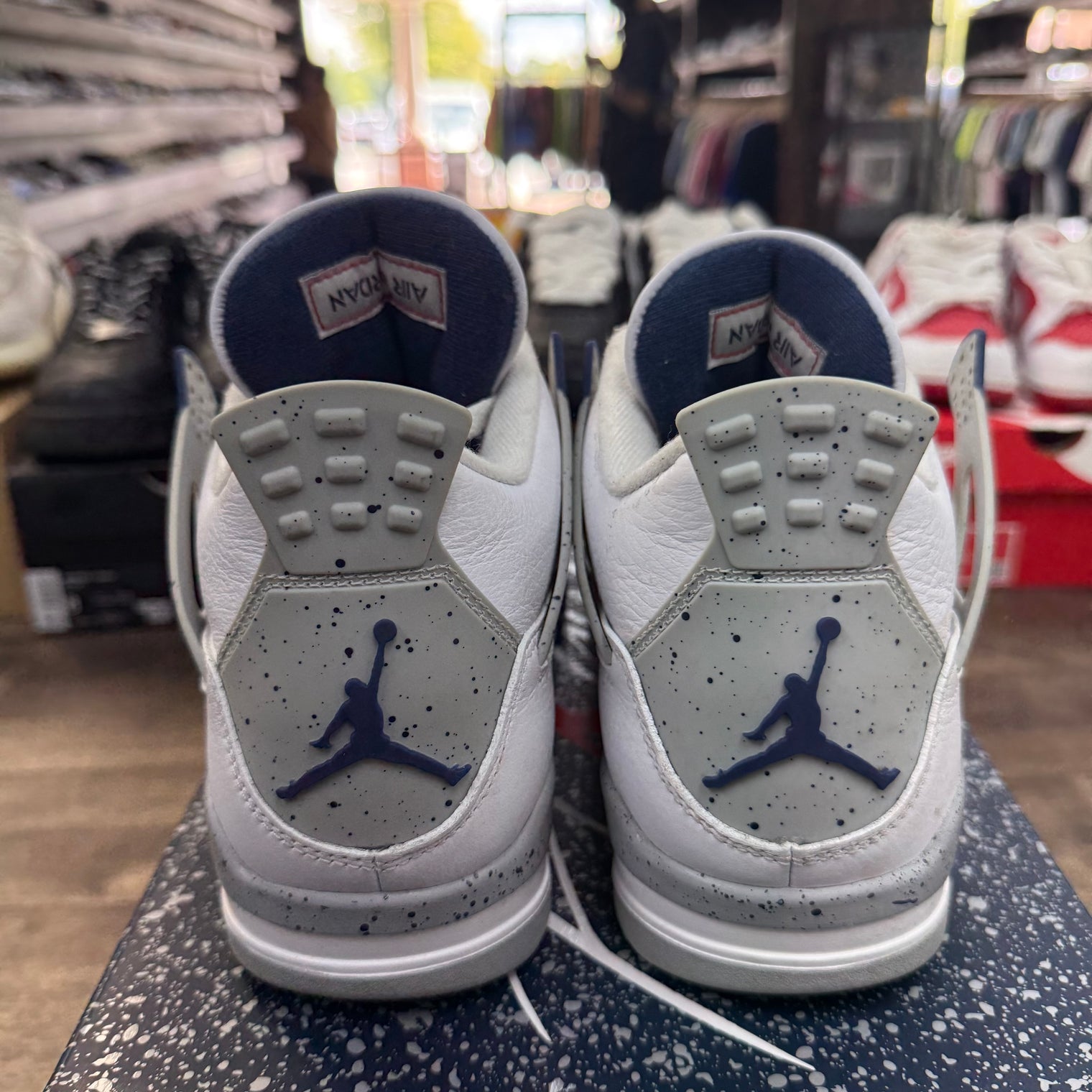 Midnight Navy Jordan 4 Retro (USED)