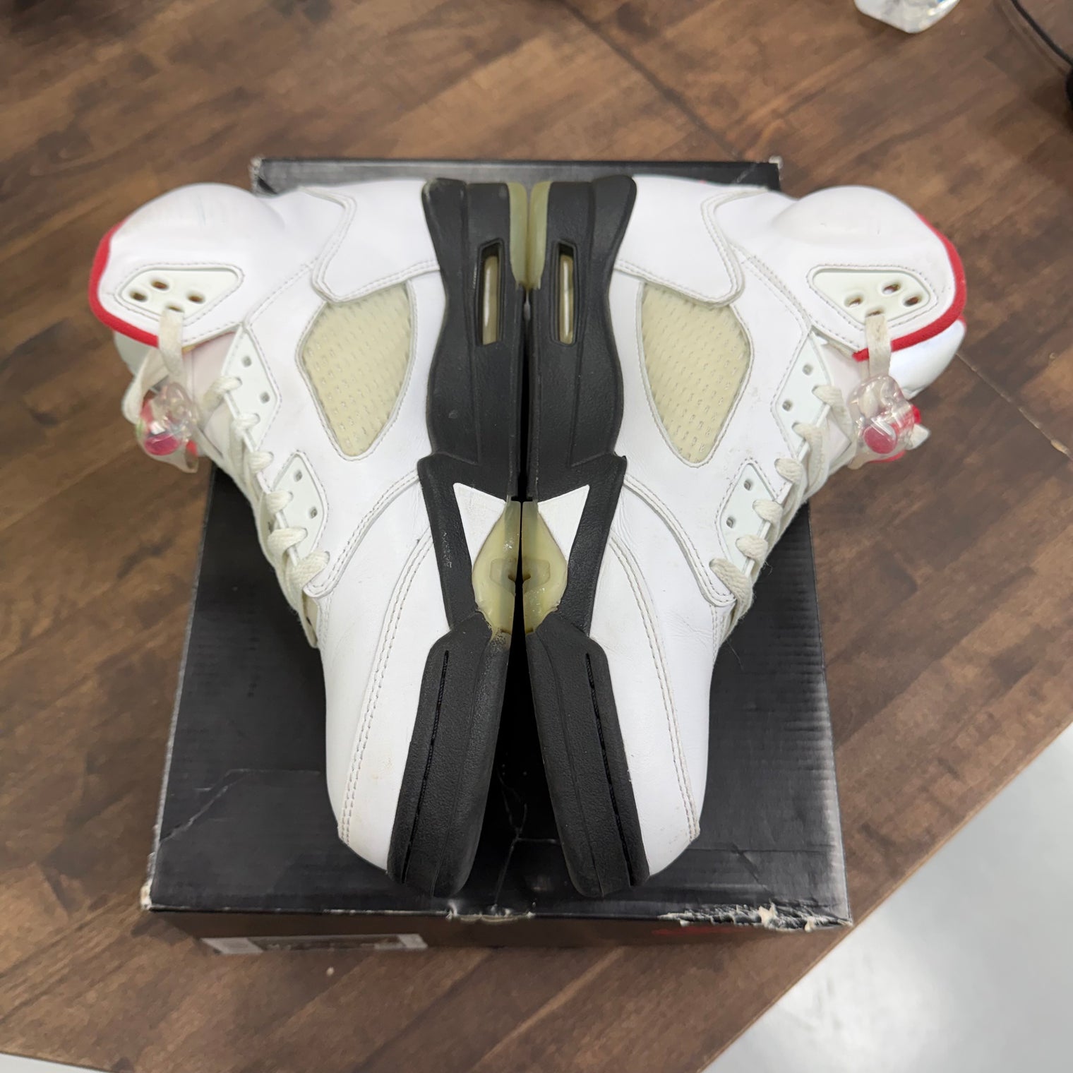 Fire Red Silver Tongue Jordan 5 Retro (USED)