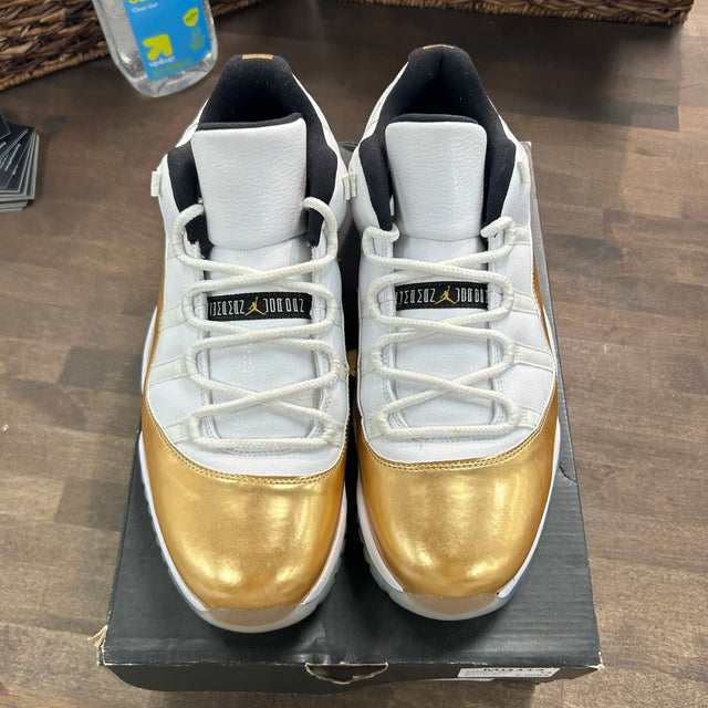 Closing Ceremony Jordan 11 Retro Low (USED)