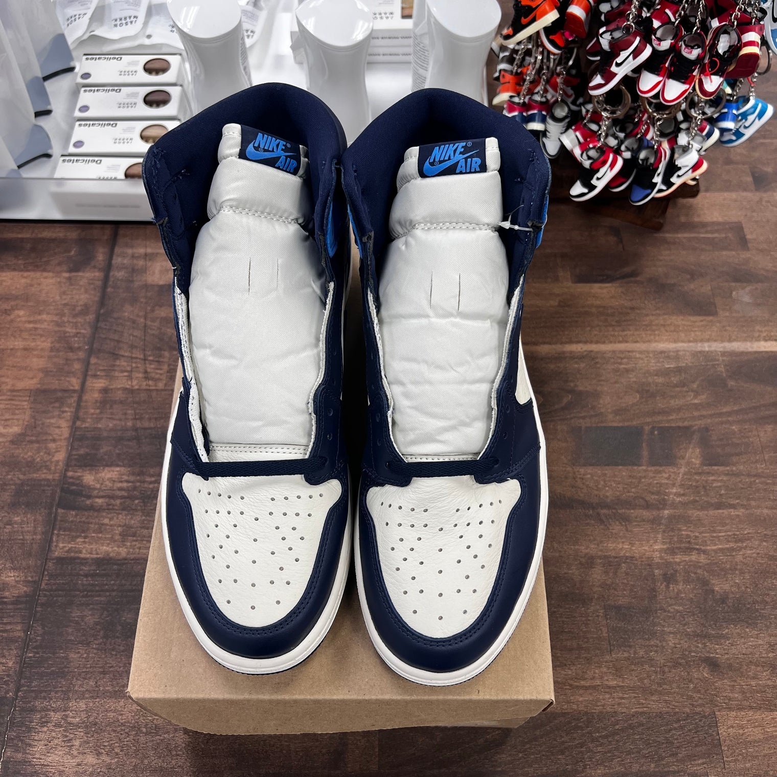 Obsidian Jordan 1 High (NEW,NO BOX)