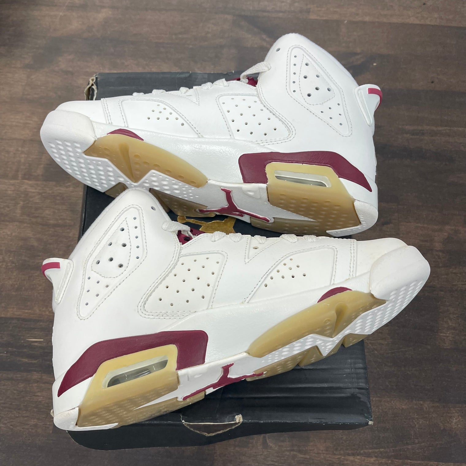 (GS) Maroon Jordan 6 (USED)