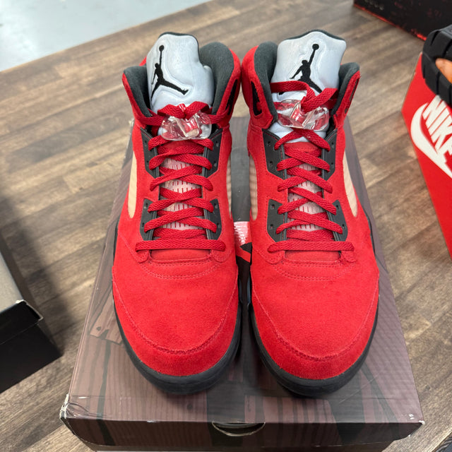 Raging Bull Jordan 5 (USED)